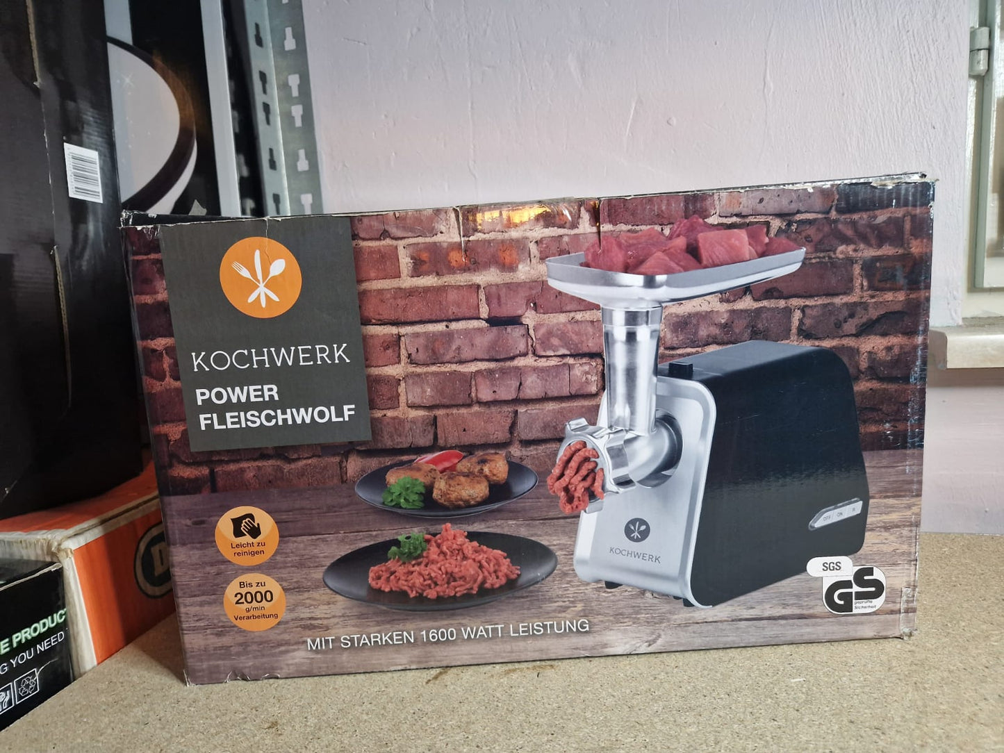 KOCHWERK elektrischer Fleischwolf mit Spritzgebäckvorsatz 1600W/ 2000g/min