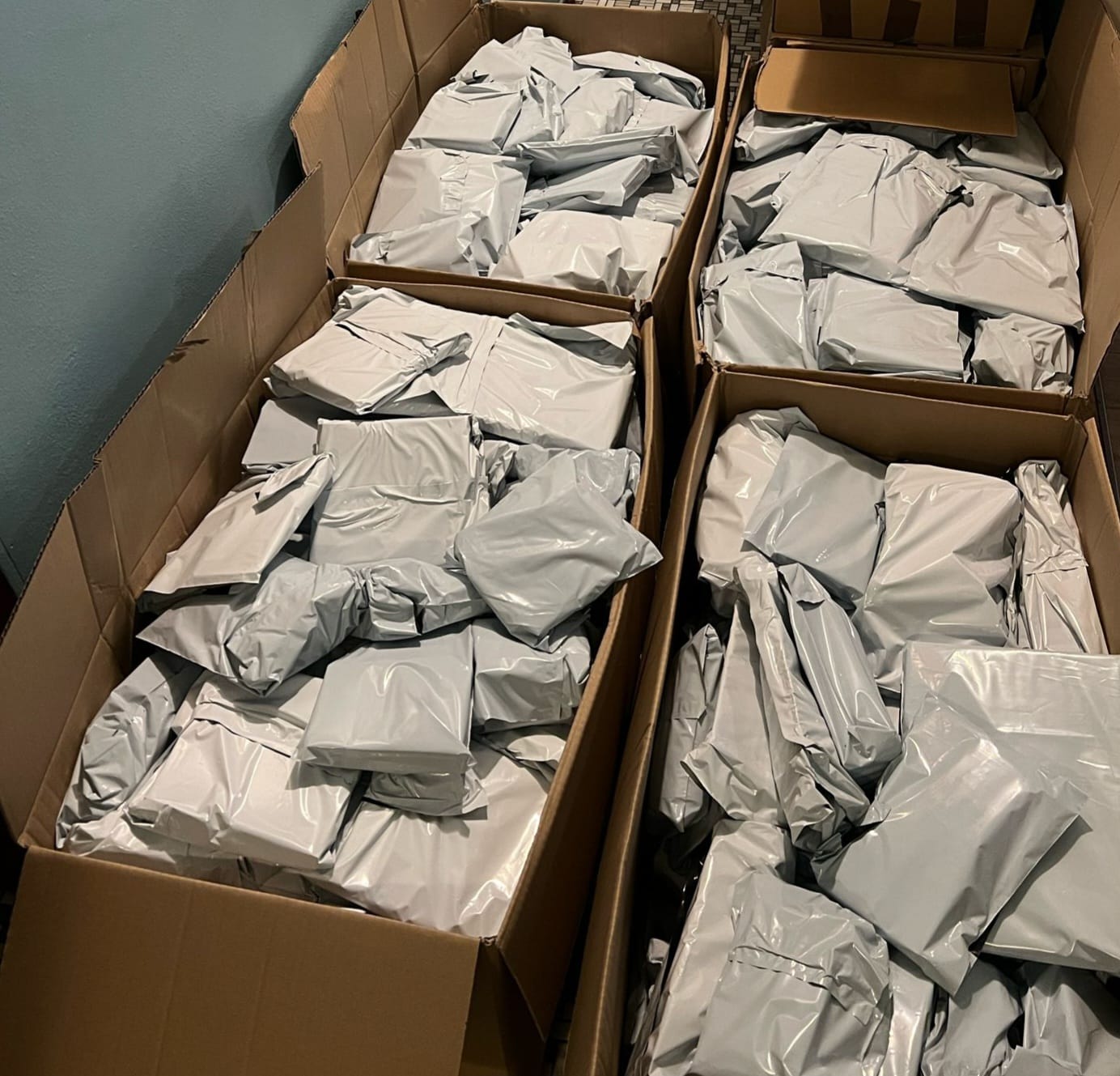 Secret Packs Mystery Pakete S, M, L, XL - Amazon Restposten